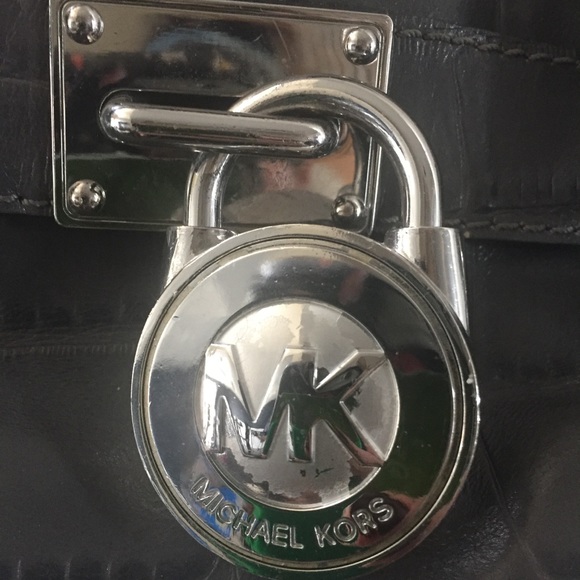 Michael Kors Crocodile Embossed Leather handbag - Picture 3 of 4